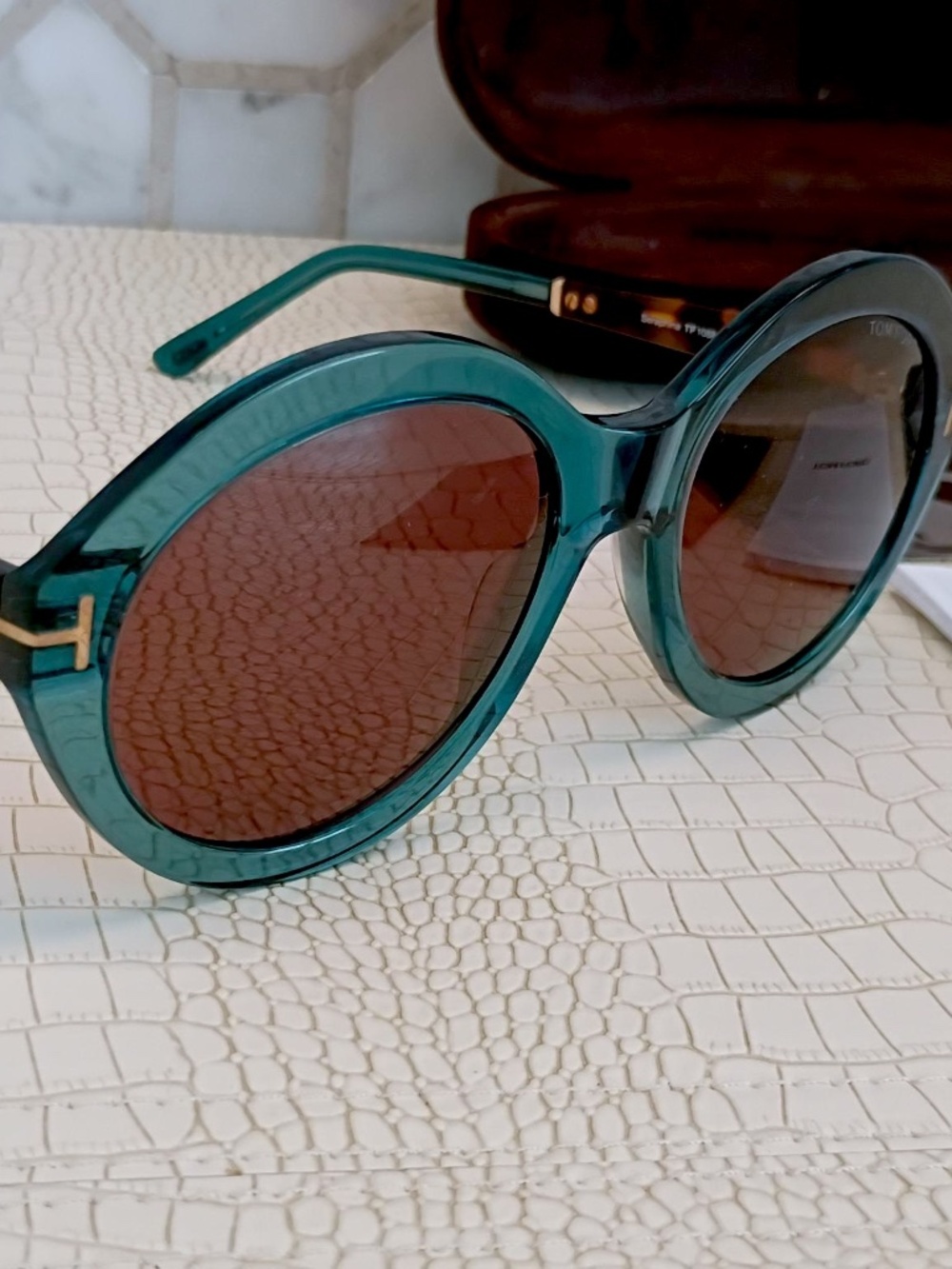 Tom Ford Seraphina FT1088 90E Transparent Blue Sunglasses - Picture 2 of 16